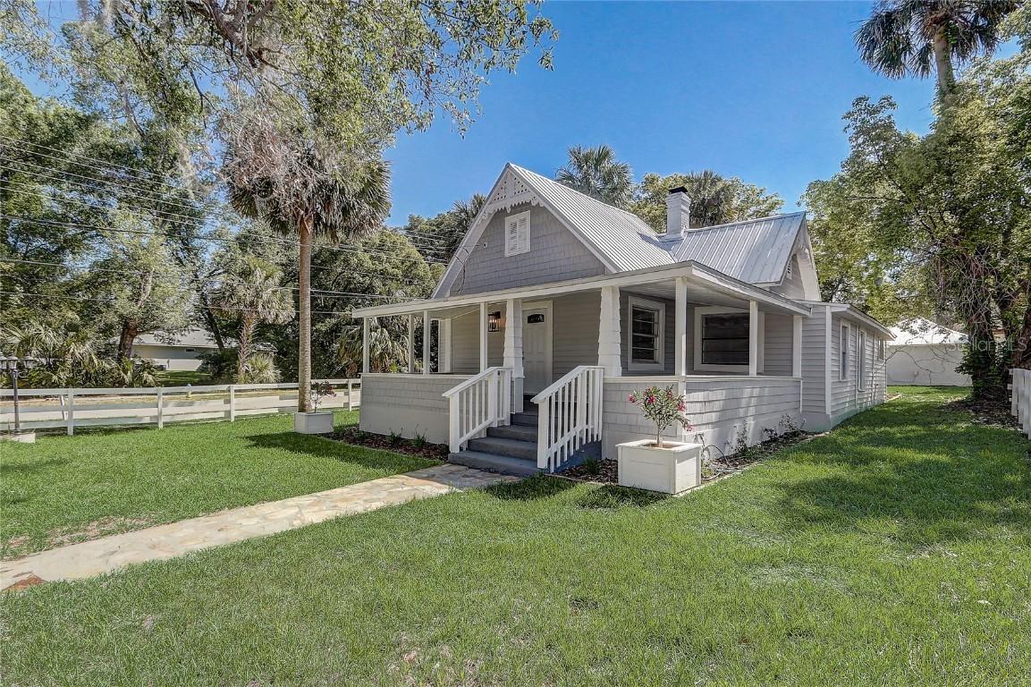 246 N Oak Ave., Orange City, FL 32763