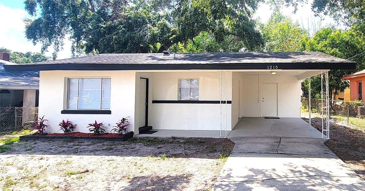 1215 6th St., Winter Haven, FL 33881