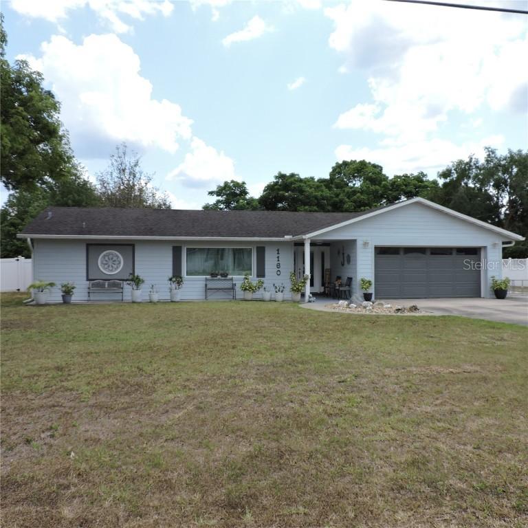 1160 Rolling Acres Dr., Deland, FL 32720