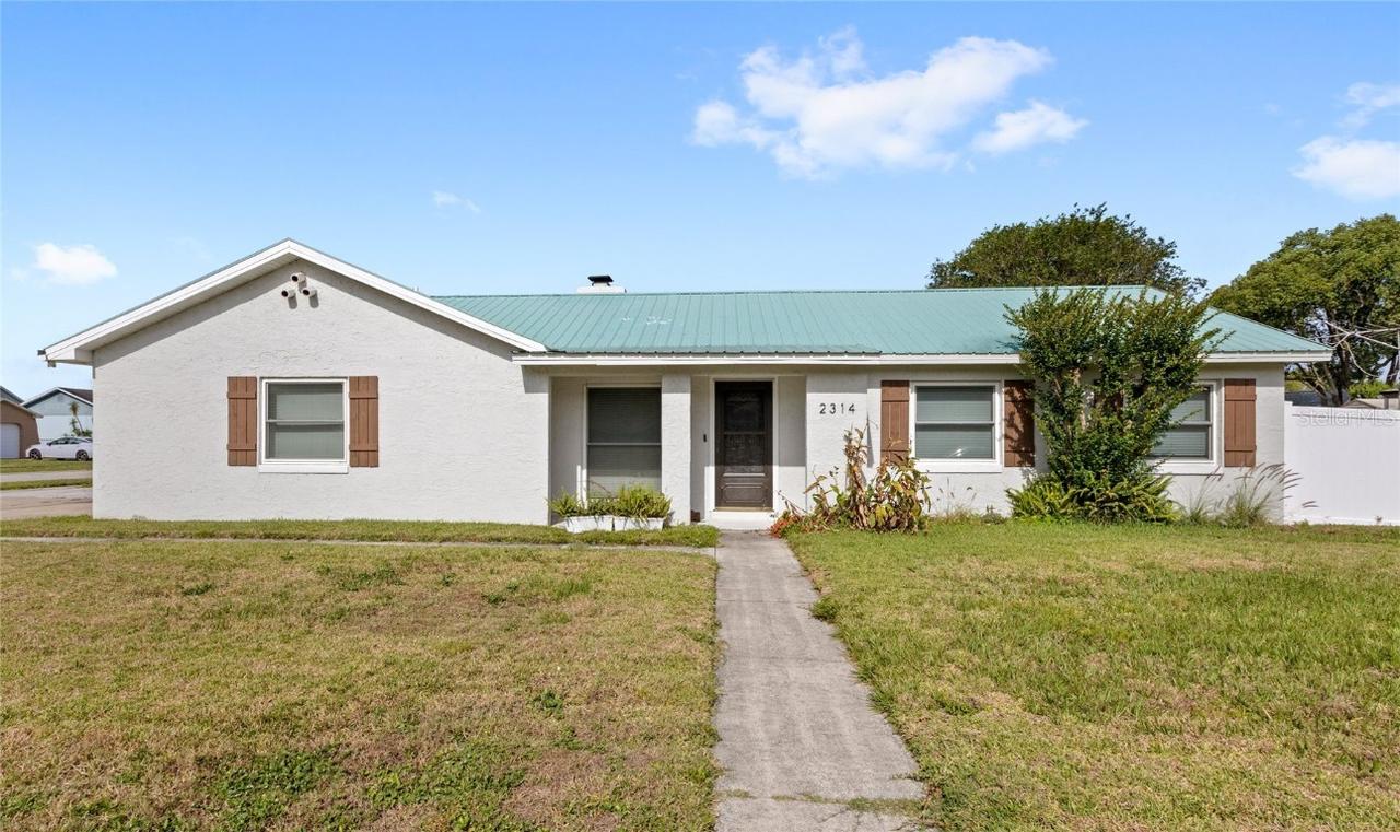 2314 Meadowbrook St., Kissimmee, FL 34744