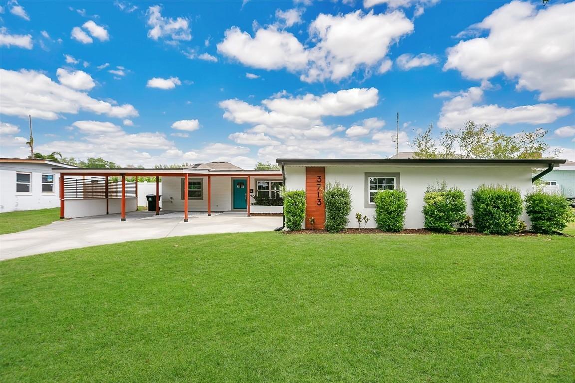 3713 Dover St., Orlando, FL 32806