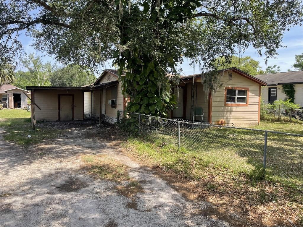 221 12th Ave., Ocoee, FL 34761