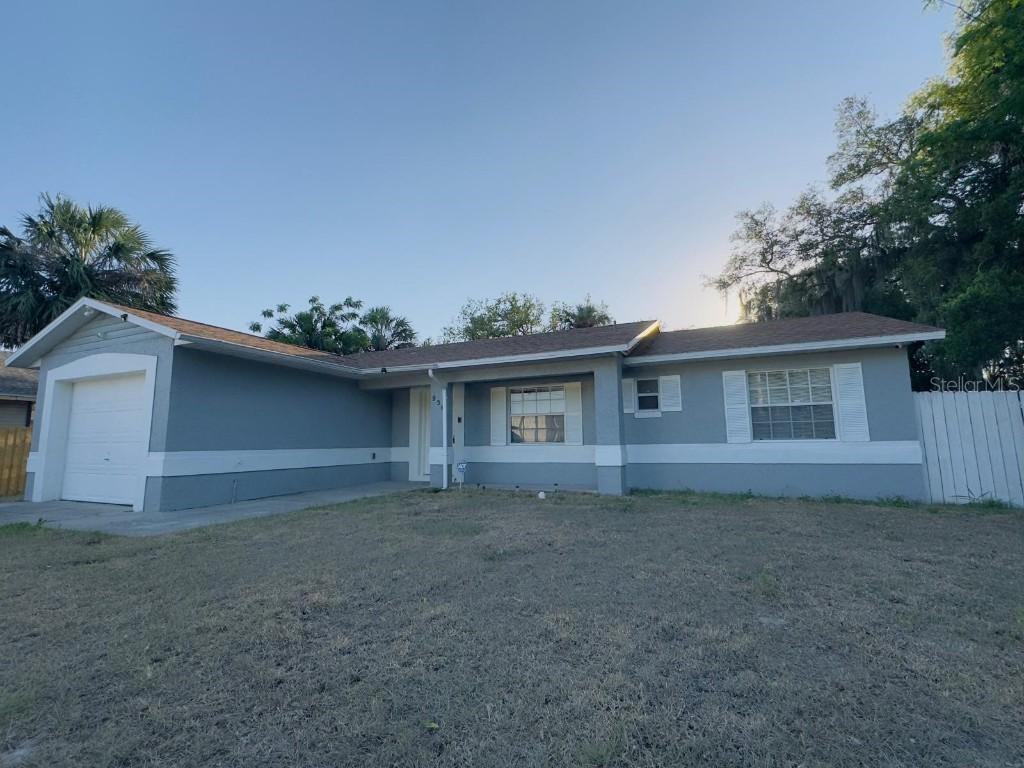 938 Marvin C Zanders Ave., Apopka, FL 32703