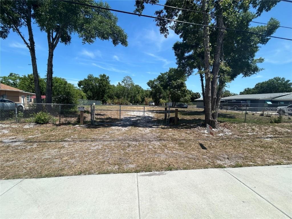 1735 Grayson Dr., Orlando, FL 32825