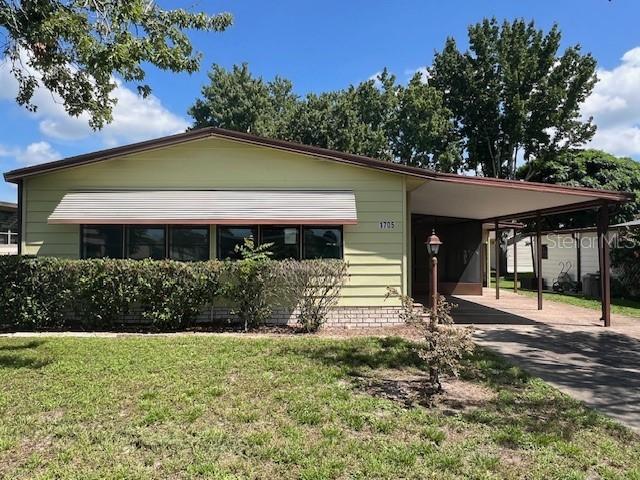 1705 Kiley Ct., The Villages, FL 32159