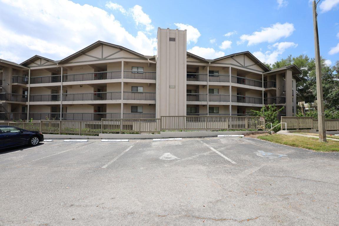 1054 Lotus Cove Ct. #636, Altamonte Springs, FL 32714