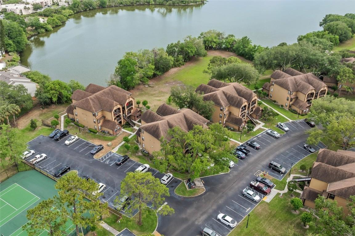 390 Lake Placid Ct. #304, Altamonte Springs, FL 32701
