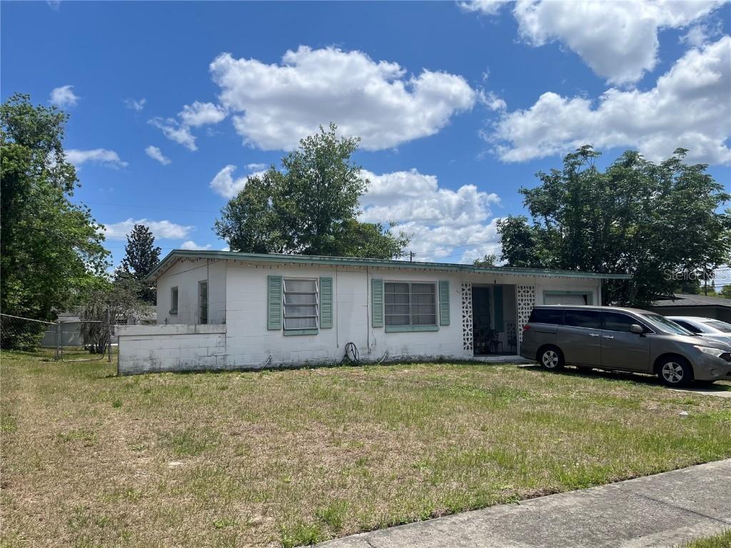 1371 W Wellington Dr., Deltona, FL 32725