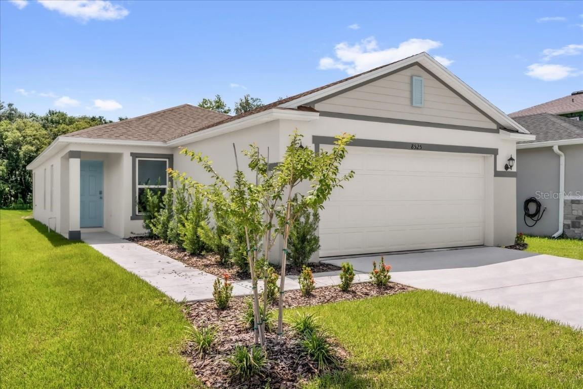 8525 Monterey Pine Way, Lakeland, FL 33809
