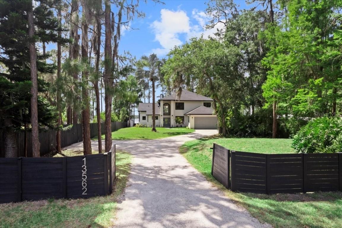 13562 S Lake Mary Jane Rd., Orlando, FL 32832