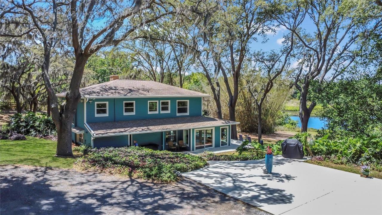 2100 Red Gate Rd., Orlando, FL 32818
