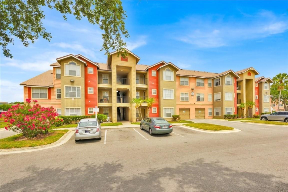 2210 Grand Cayman Ct. #1732, Kissimmee, FL 34741