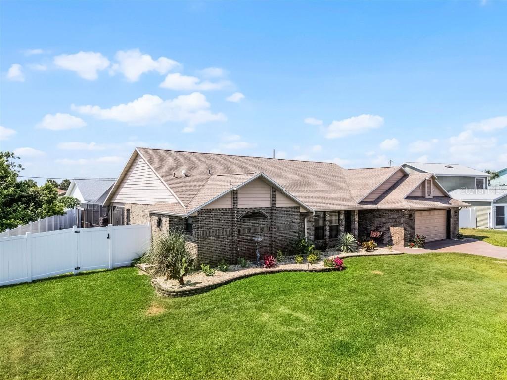 30 Capistrano Dr., Ormond Beach, FL 32176