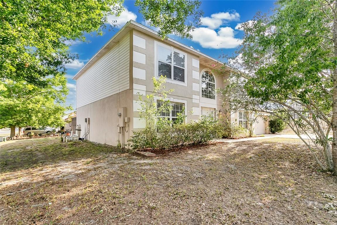2995 White Magnolia Loop, Clermont, FL 34711