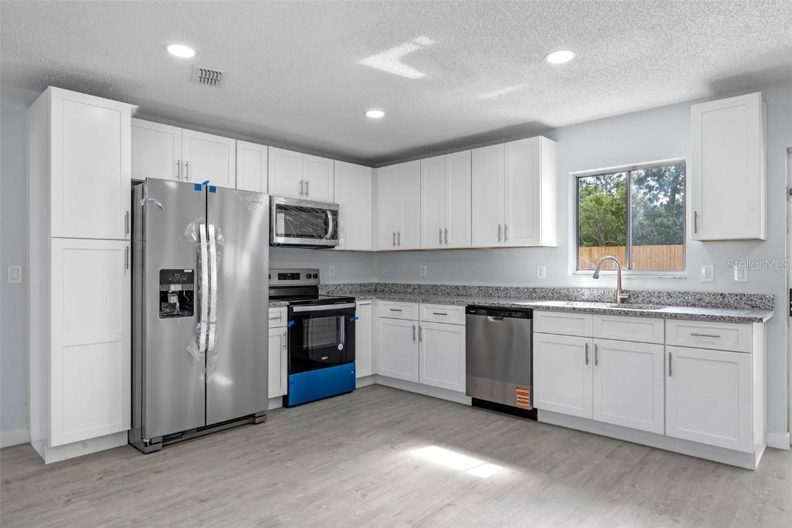 2763 E Waco Dr., Deltona, FL 32738