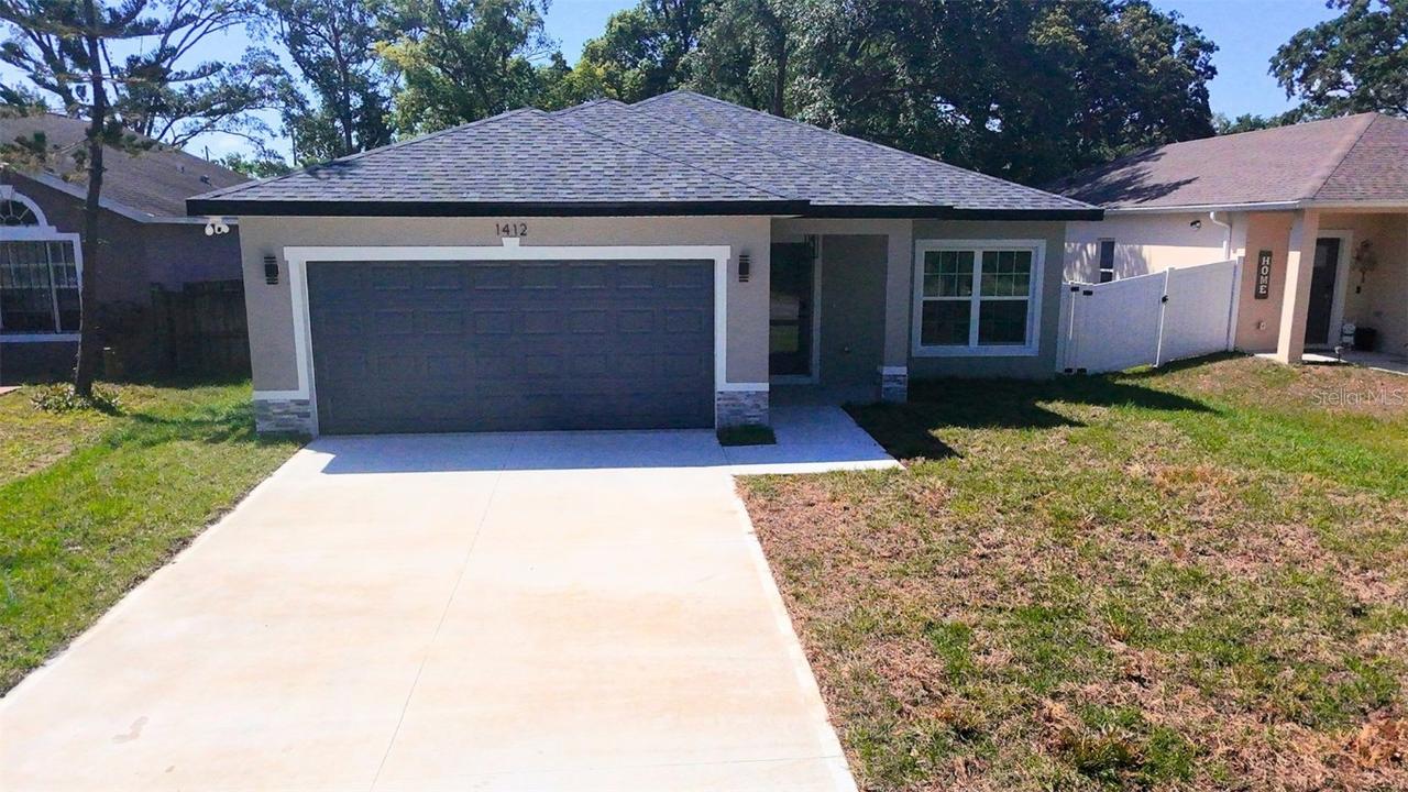 1412 Pine St, Orlando, FL 32824