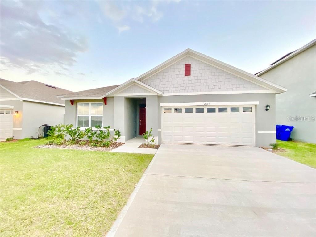 2637 Rowan St., Tavares, FL 32778