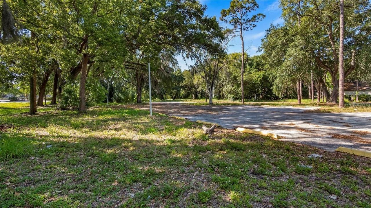 N Hoagland Blvd., Kissimmee, FL 34741