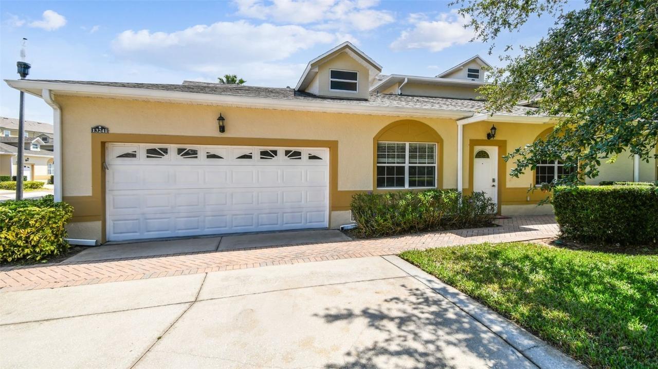 13241 Fountainbleau Dr., Clermont, FL 34711