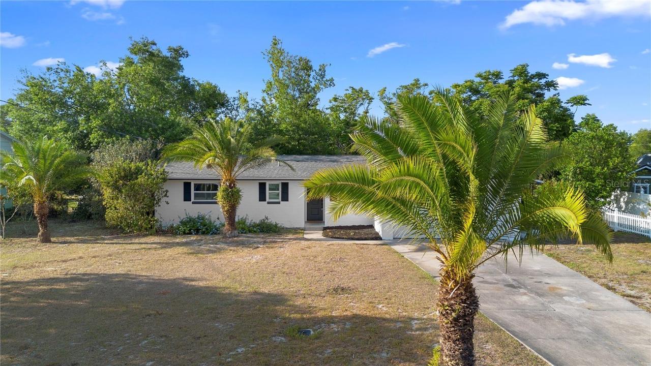 577 Compton Ct., Deland, FL 32724