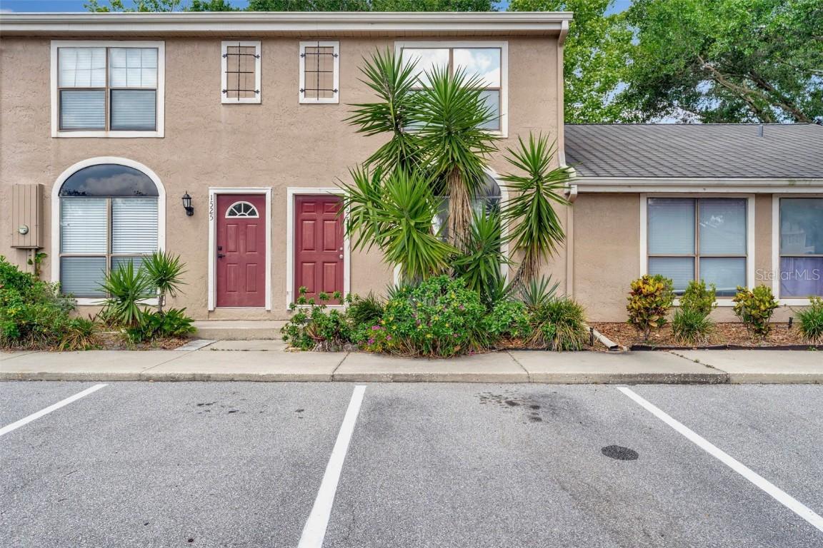 1523 Casa Park Cir., Winter Springs, FL 32708