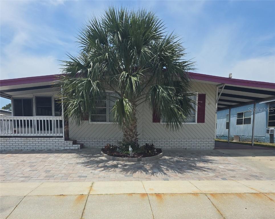 138 Maple Dr., Debary, FL 32713