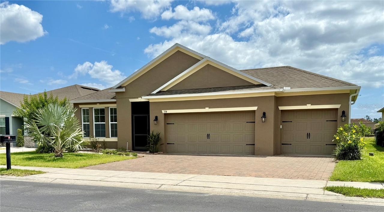 274 Brunswick Dr., Davenport, FL 33837