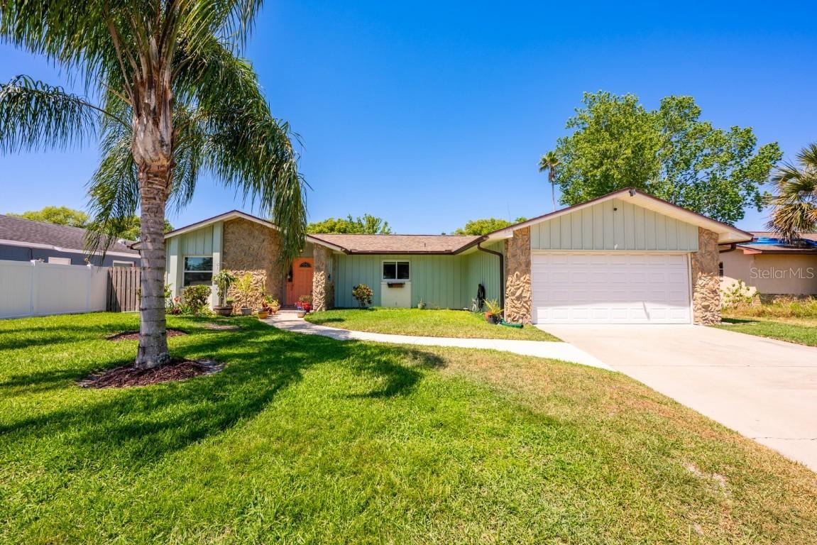 208 Madeira Ave., Orlando, FL 32825