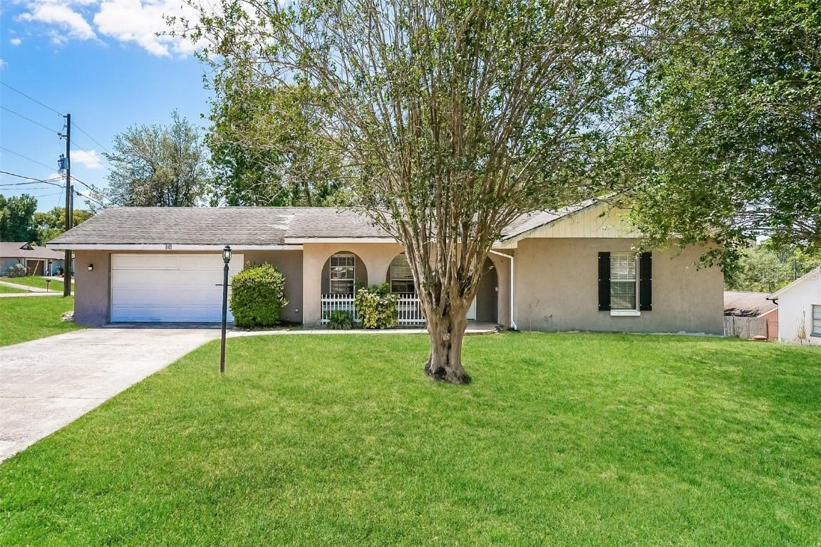845 N Ludlum Dr., Deltona, FL 32725