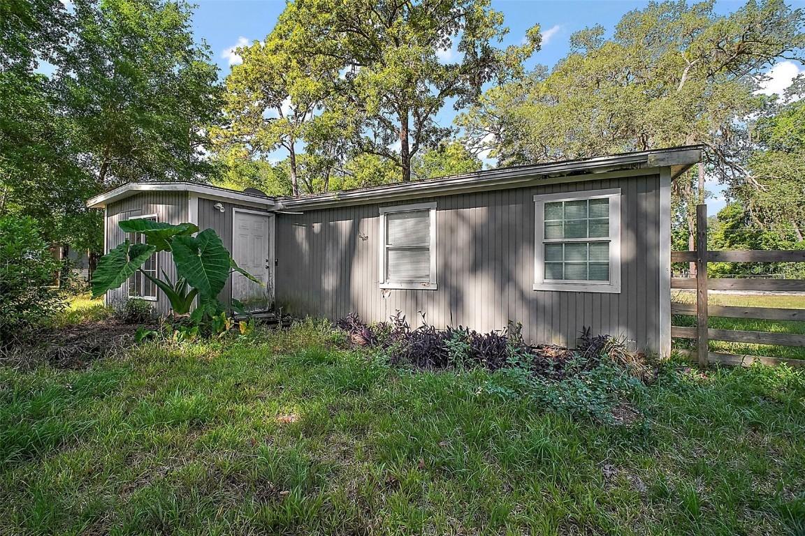 89 NE 169th Ave., Silver Springs, FL 34488