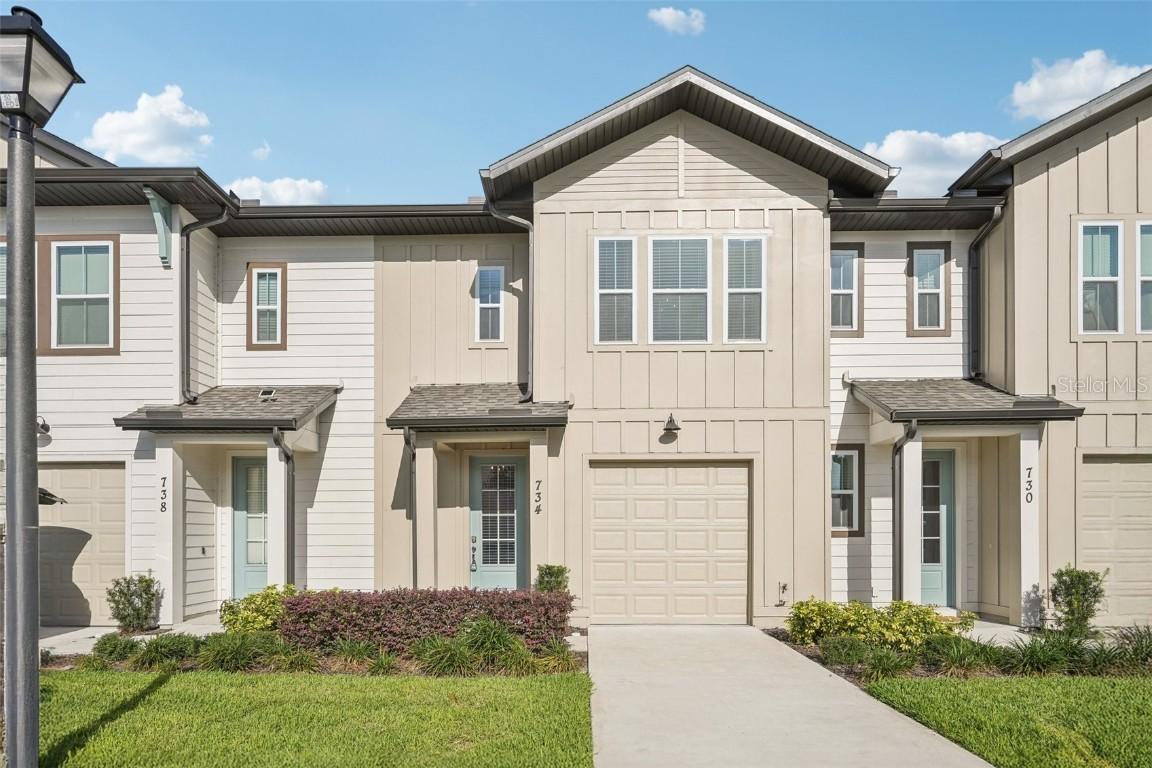 734 Longboat Dr., Davenport, FL 33896