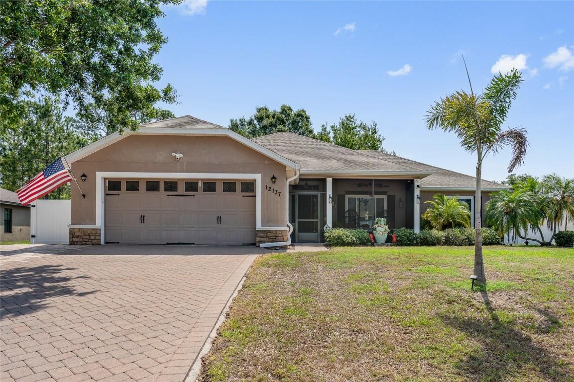 12137 Buttonbush Loop Loop, Leesburg, FL 34788