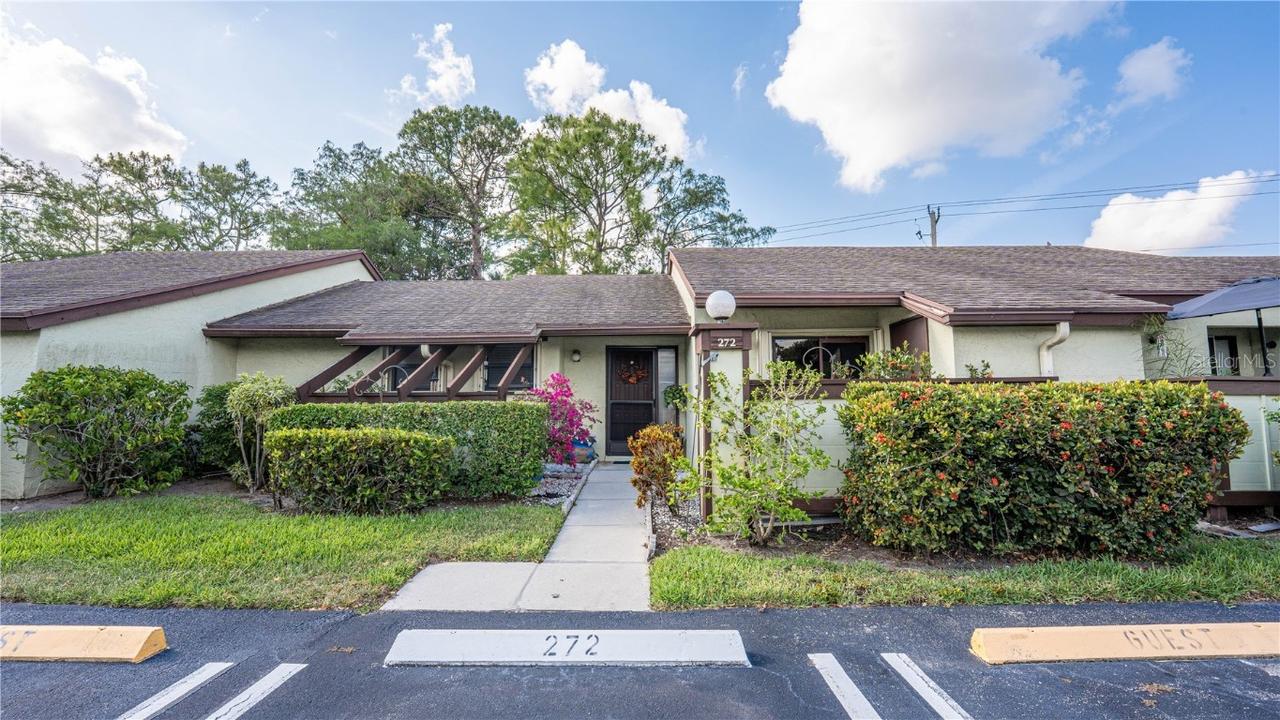 272 Beaver Dam Ct., Royal Palm Beach, FL 33411