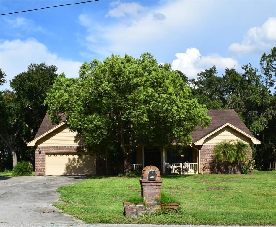 859 Morning Star Dr., Lakeland, FL 33810