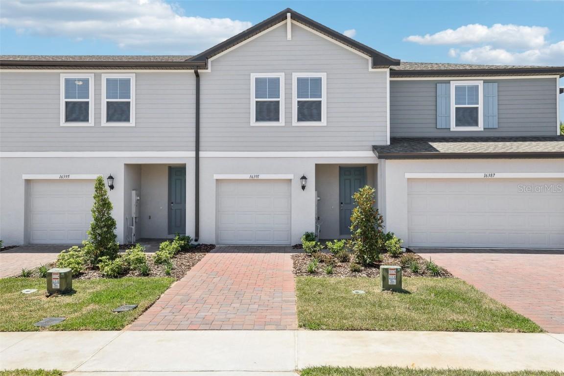 16391 Bird Of Paradise Ave., Clermont, FL 34714