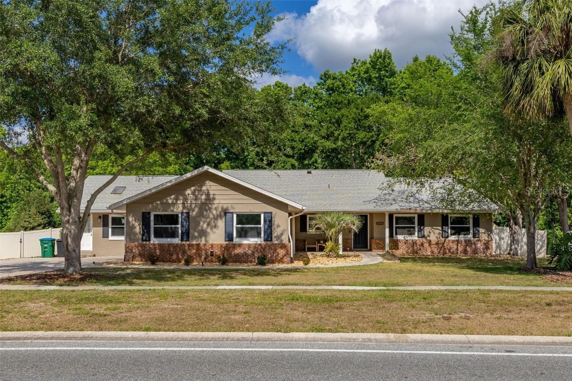 694 Tuscora Dr., Winter Springs, FL 32708