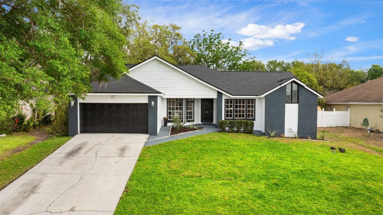 7025 Hiawassee Oak Dr., Orlando, FL 32818