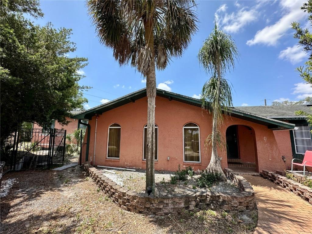 300 Broadview Ave., Altamonte Springs, FL 32701