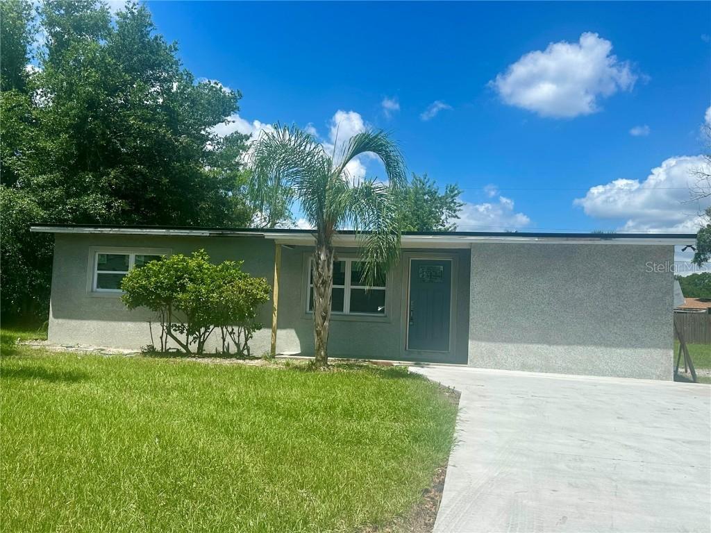 2514 Highlawn Ave., Sanford, FL 32773