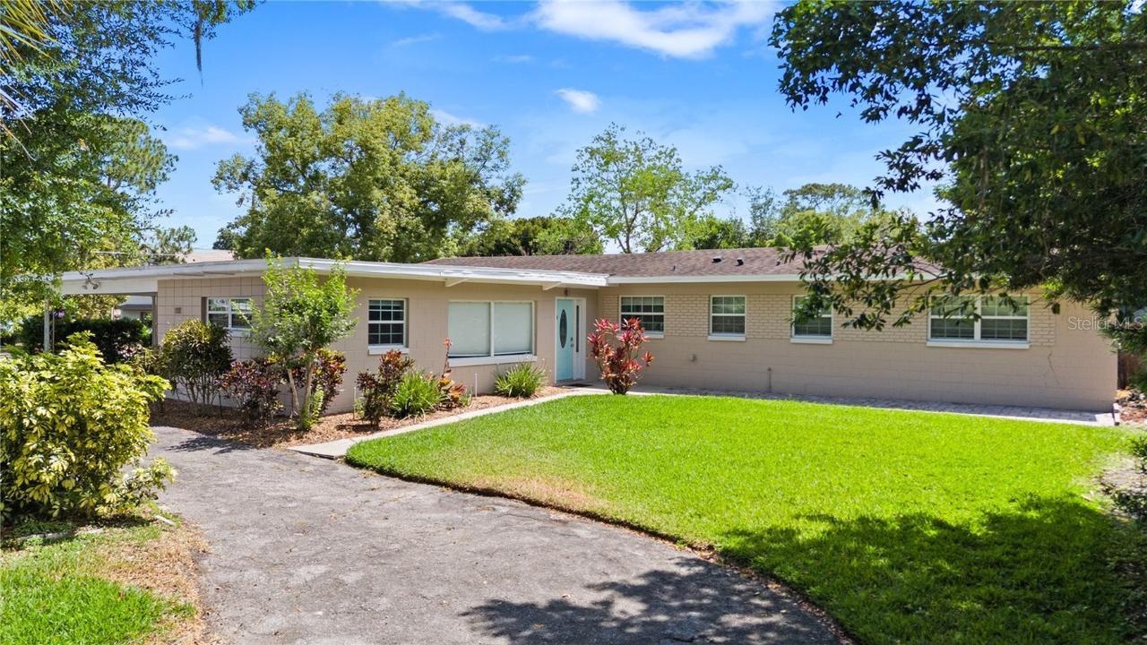 101 E Lauren Ct., Fern Park, FL 32730