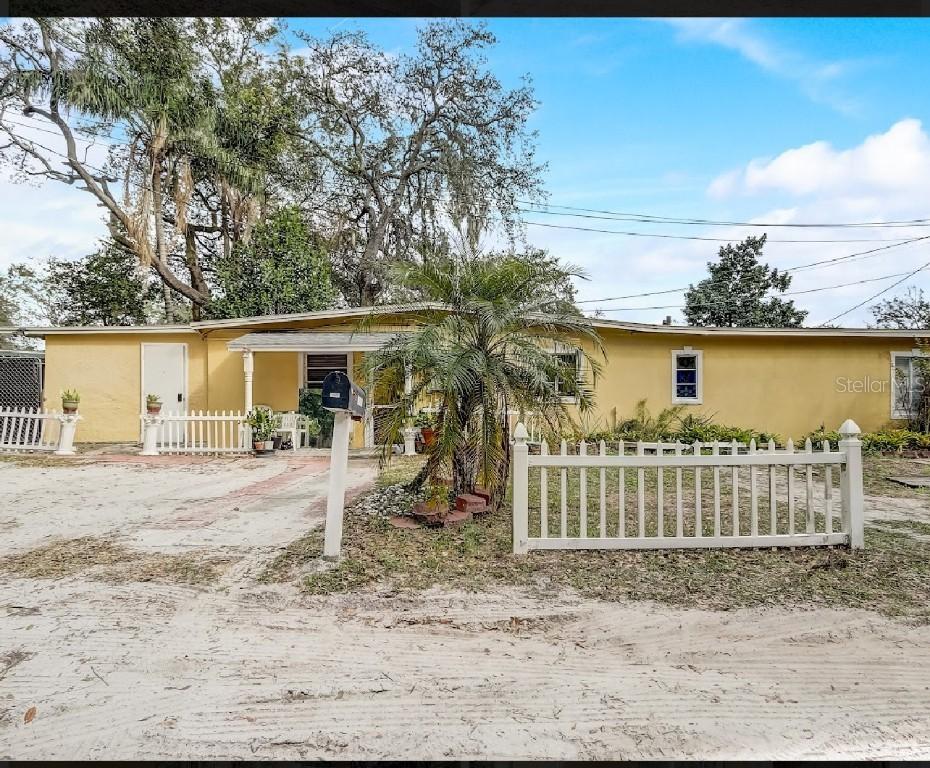 5501 Vance Ave., Orlando, FL 32810