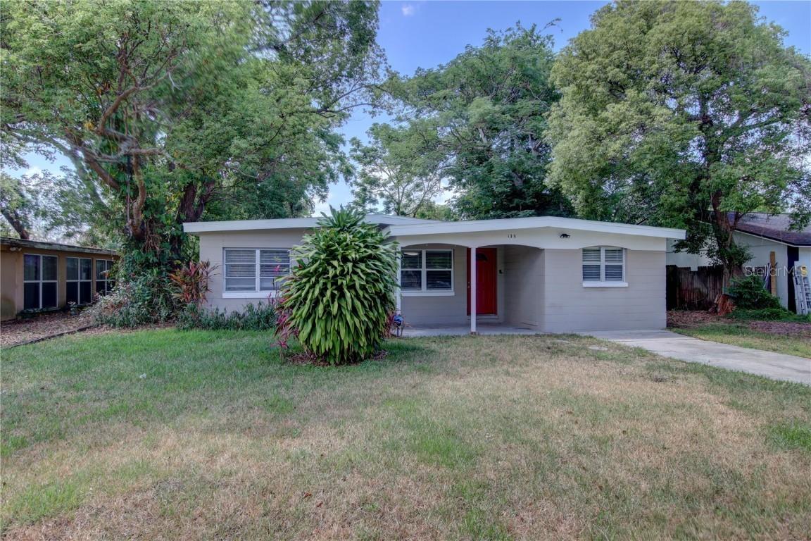 136 Country Club Dr., Sanford, FL 32771