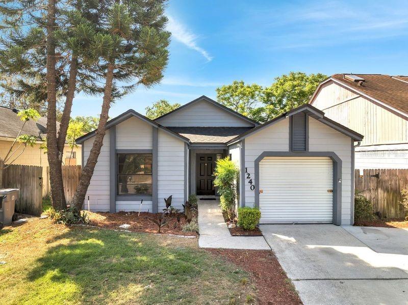 1240 Pin Oak Dr., Apopka, FL 32703