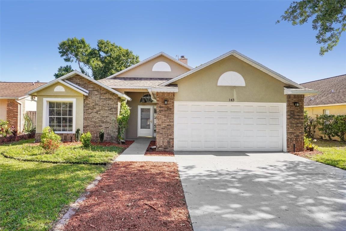 143 Abbey Hollow Dr., Apopka, FL 32712