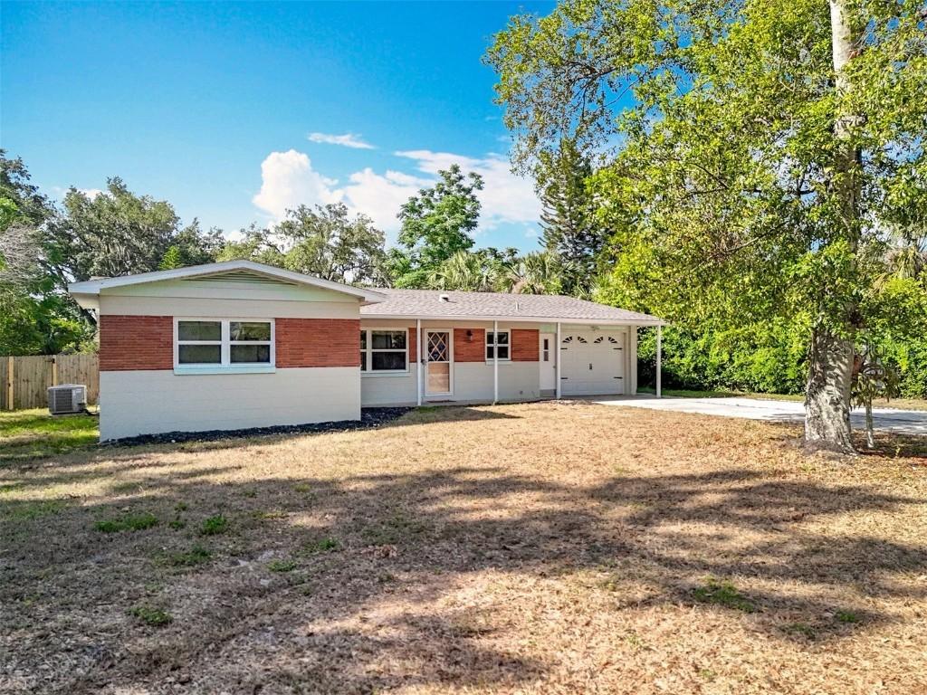 2631 Mcdonald Ter., Mount Dora, FL 32757