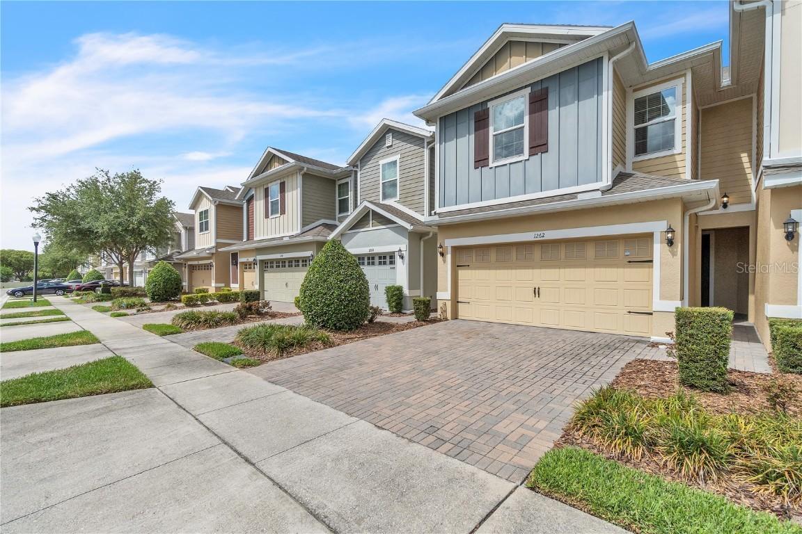 1262 E 10th St., Apopka, FL 32703