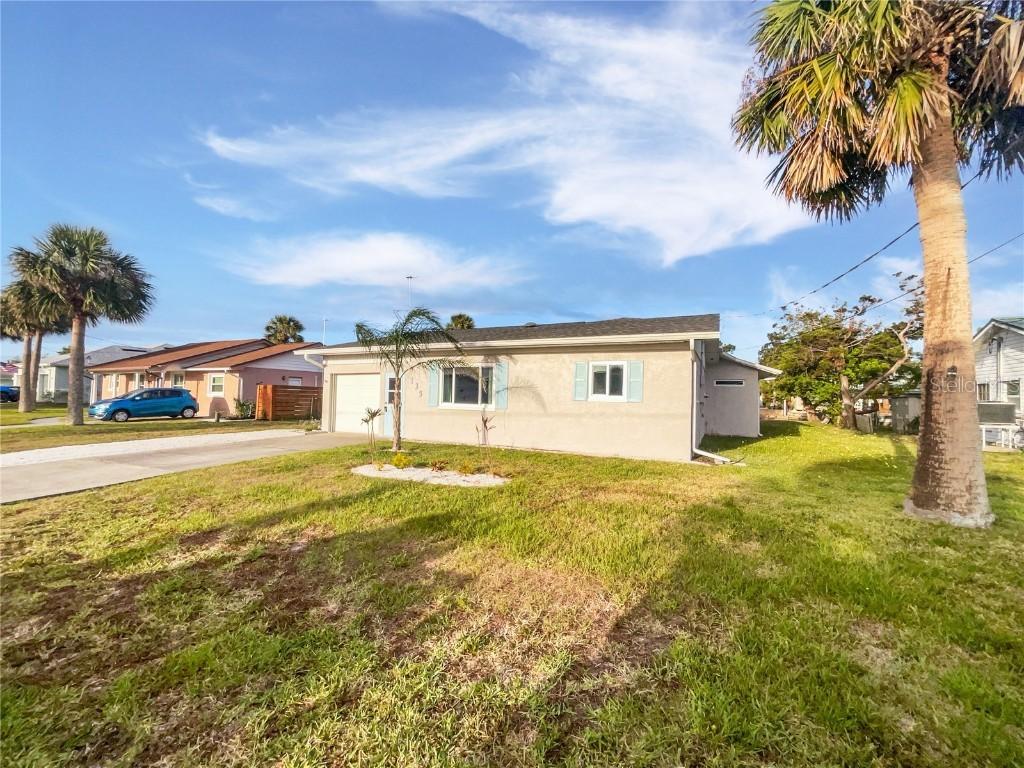 135 N Palmetto Ave., Flagler Beach, FL 32136