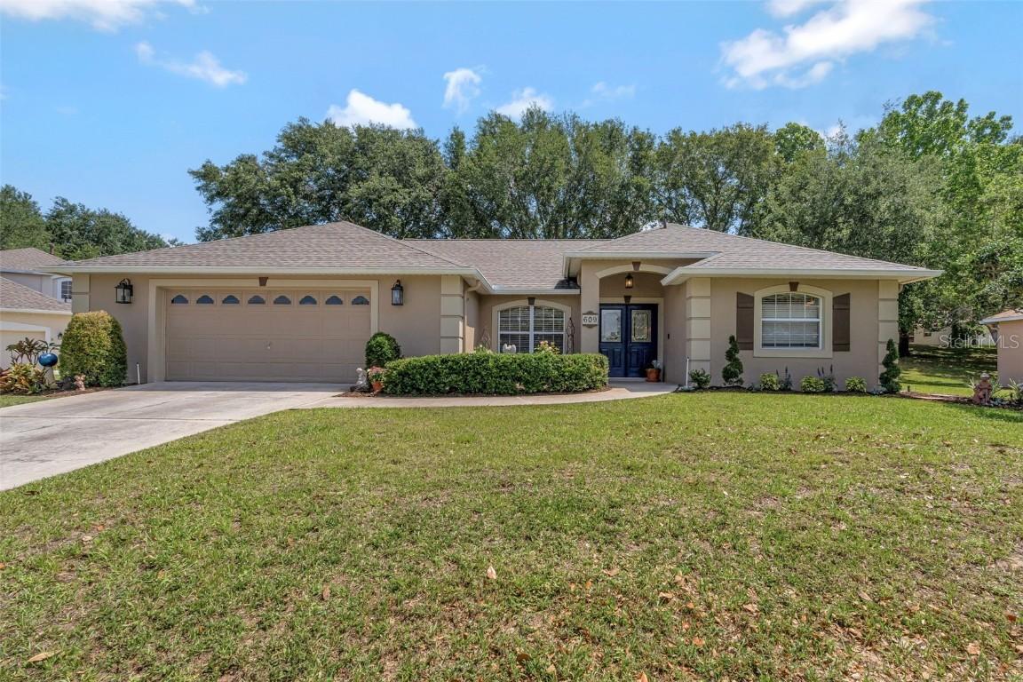609 Westview Dr., Minneola, FL 34715