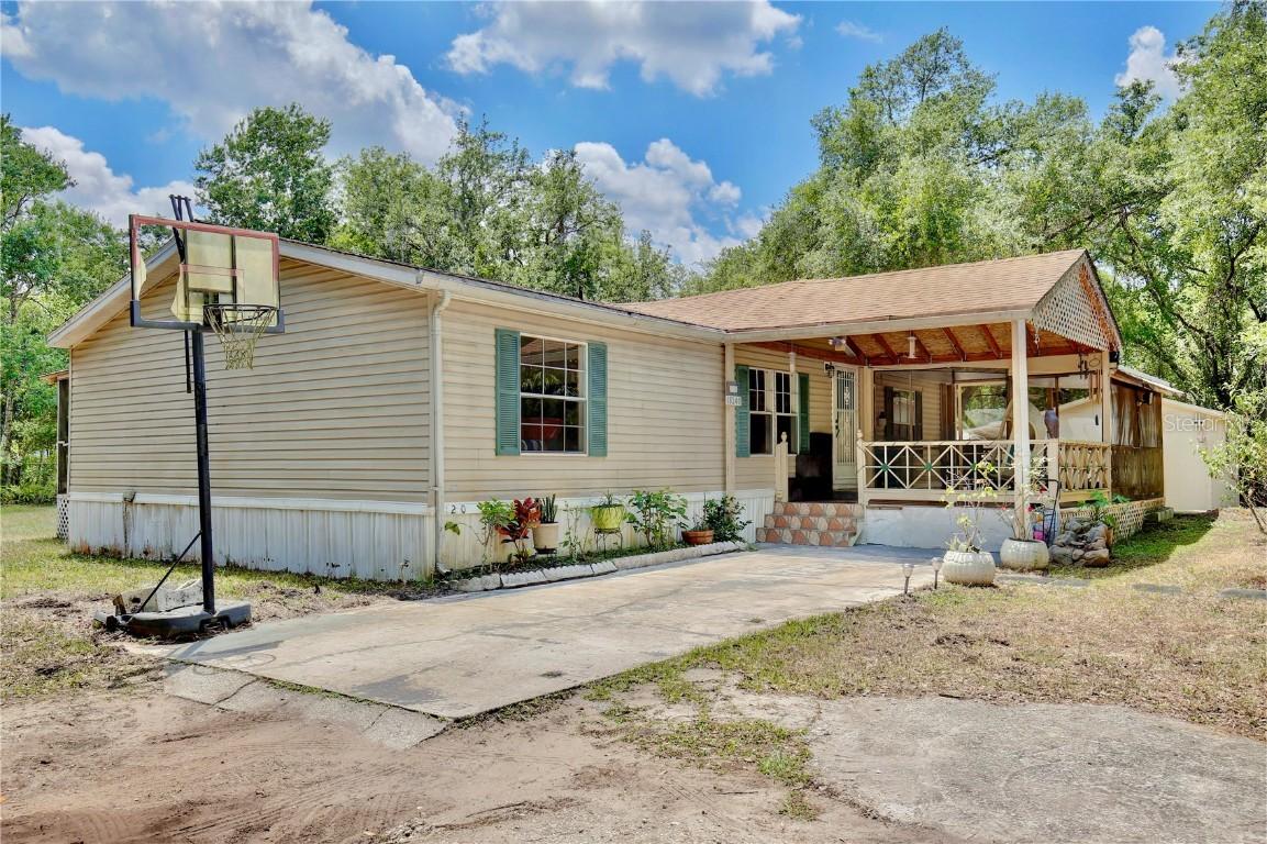 18240 Lynbrook Rd., Orlando, FL 32820