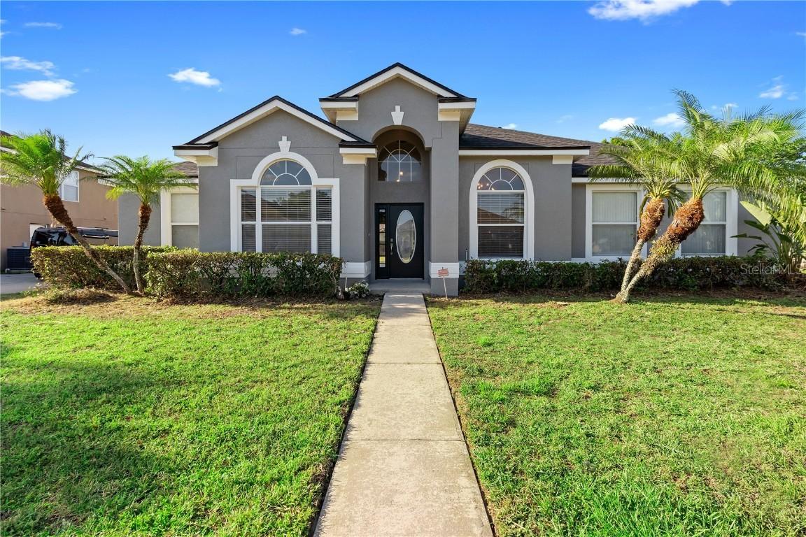 9885 Montclair Circle Cir., Apopka, FL 32703